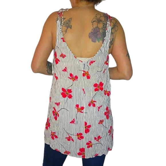 Billabong Floral Dress Size Small Grey Striped Tank Top Scoop Neck - Picture 2 of 5